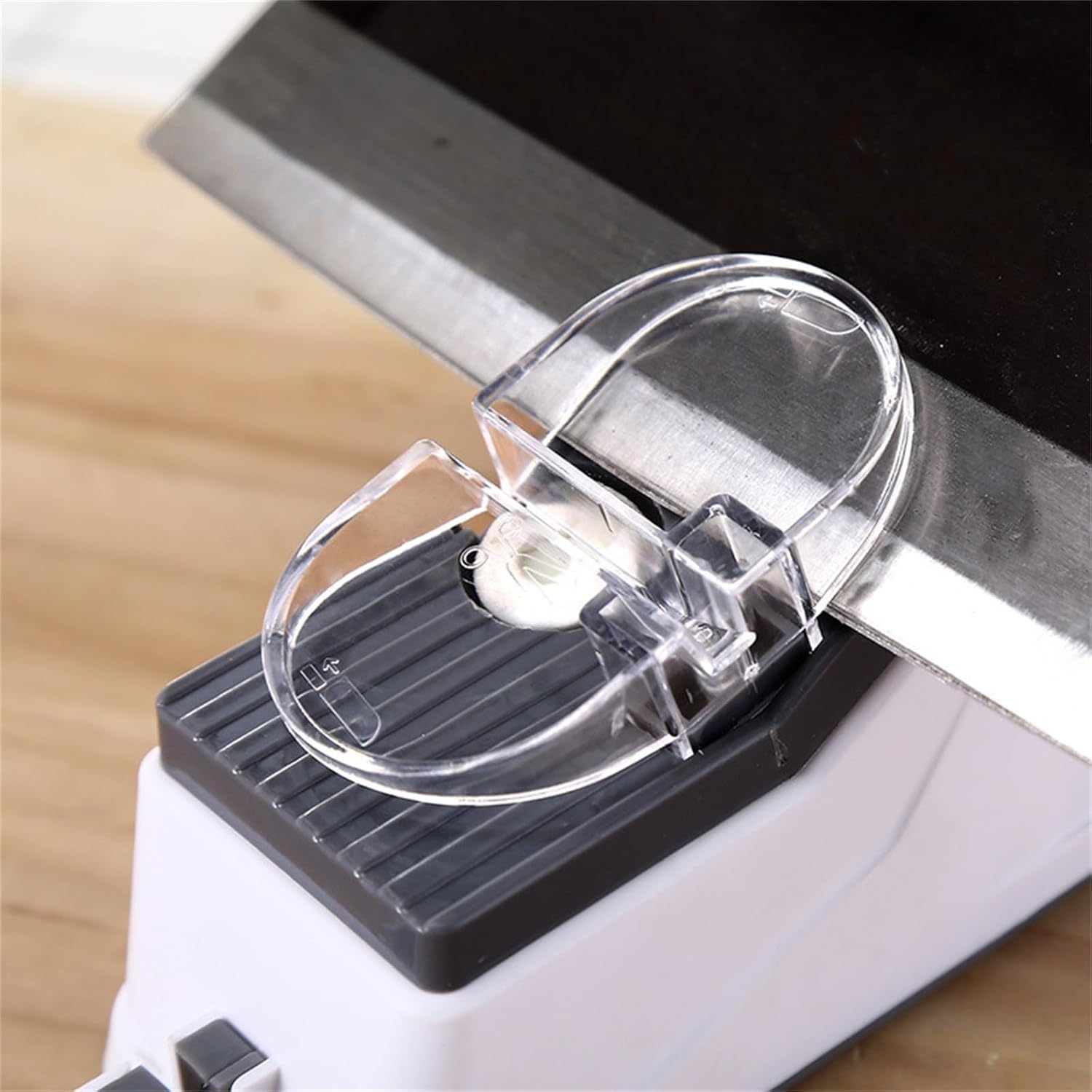 Affûteur de couteaux électrique ARTC avec câble USB